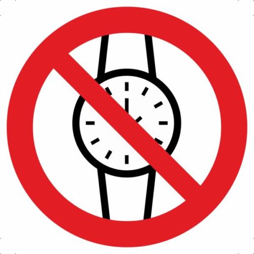 Знак С часами запрещено